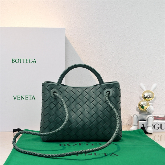 BOTTEGA VENETA 보테가베네타 안디아모 스몰 토트백 74630 2024/신상