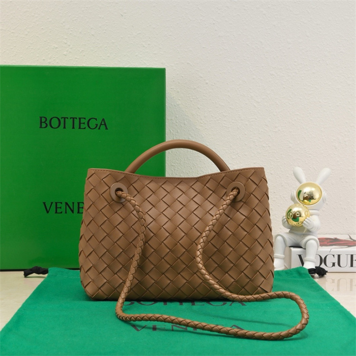 BOTTEGA VENETA 보테가베네타 안디아모 스몰 토트백 74630 2024/신상