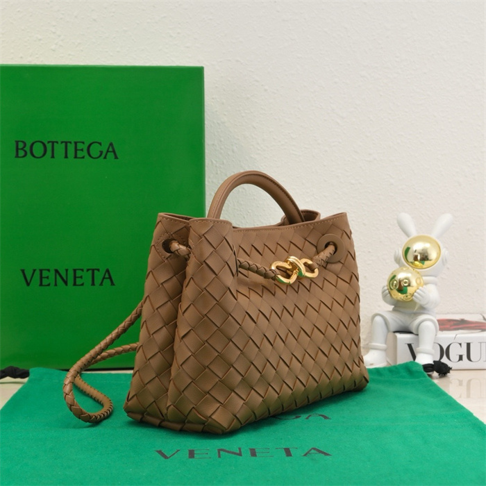 BOTTEGA VENETA 보테가베네타 안디아모 스몰 토트백 74630 2024/신상