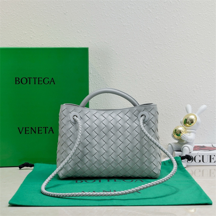 BOTTEGA VENETA 보테가베네타 안디아모 스몰 토트백 74630 2024/신상
