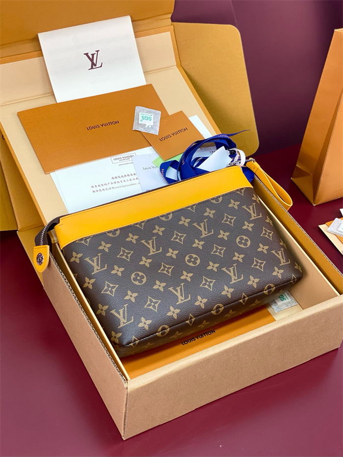 LOUIS VUITTON 루이비통 포쉐트 보야주 클러치백 M13199 2024/신상 5COLOR