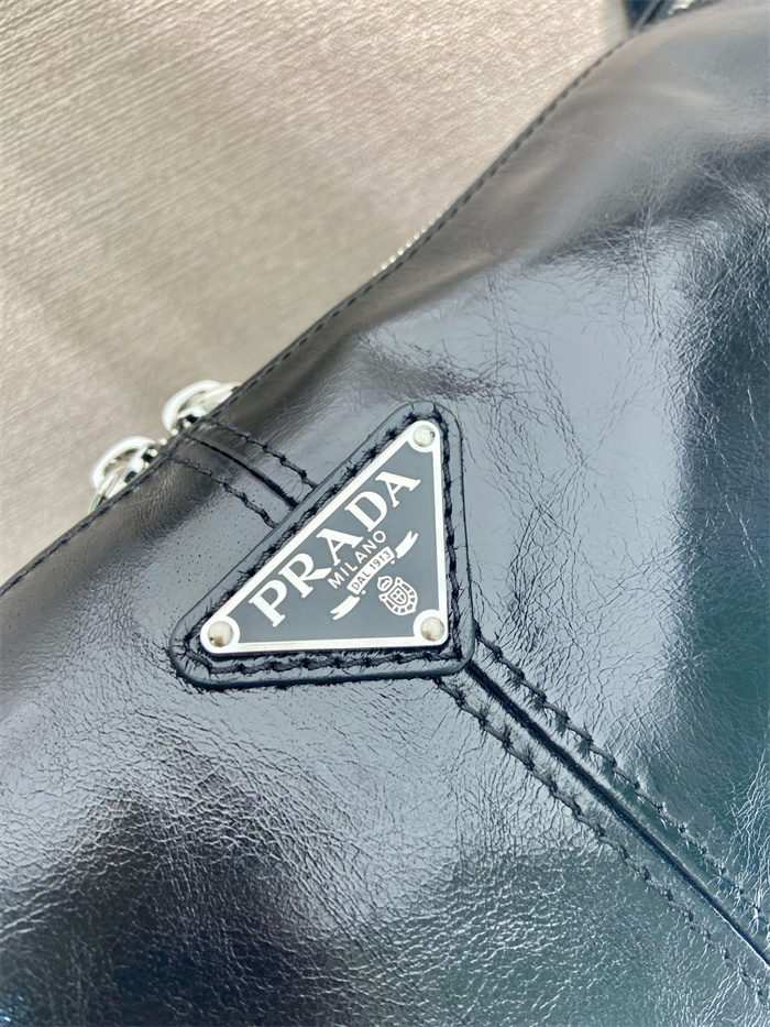 PRADA 프라다 가죽 크로스바디백 2VH187 2024/신상