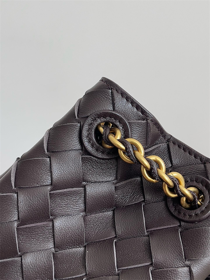 BOTTEGA VENETA 보테가베네타 패러슈트 스몰 크로스백 817175 2024/신상