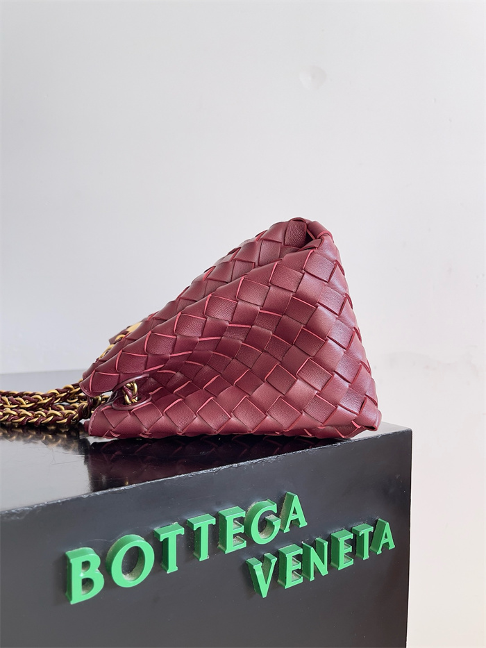 BOTTEGA VENETA 보테가베네타 패러슈트 스몰 크로스백 817175 2024/신상
