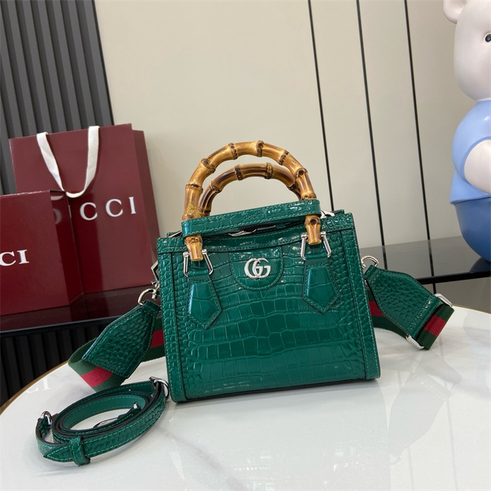 GUCCI 구찌 다이애나 미니 토트백 702732 2024/신상 3COLOR