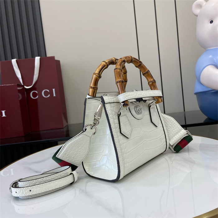 GUCCI 구찌 다이애나 미니 토트백 702732 2024/신상 3COLOR
