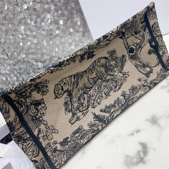 DIOR 디올 오블리크 미디움 북 토트백 M1286 2024/신상