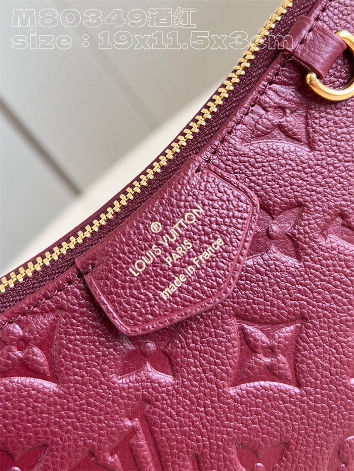 LOUIS VUITTON 루이비통 이지 파우치 온 스트랩 숄더백 M80349 2024/신상