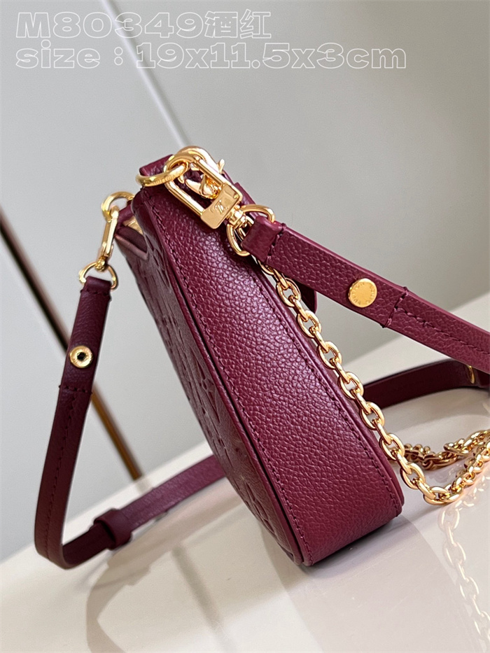 LOUIS VUITTON 루이비통 이지 파우치 온 스트랩 숄더백 M80349 2024/신상