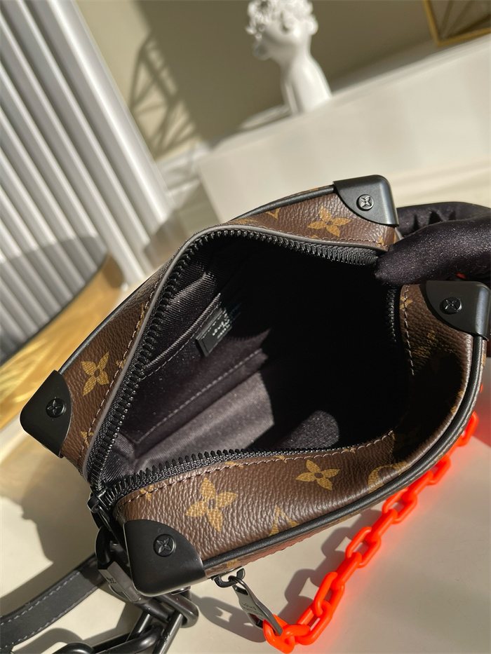 LOUIS VUITTON 루이비통 미니 소프트 트렁크백 M44480 2024/신상