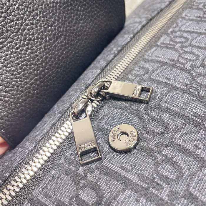 DIOR 디올 오블리크 라지 여행구 M9901 2024/신상