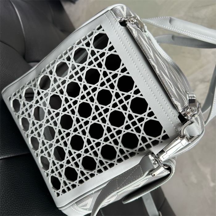 DIOR 디올 힛더로드 크로스백 M9943 2024/신상