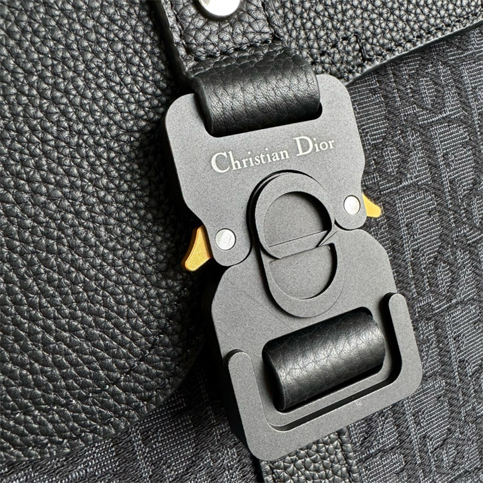  DIOR 디올 오블리크 새들 토트 숄더백 M9261 2024/신상