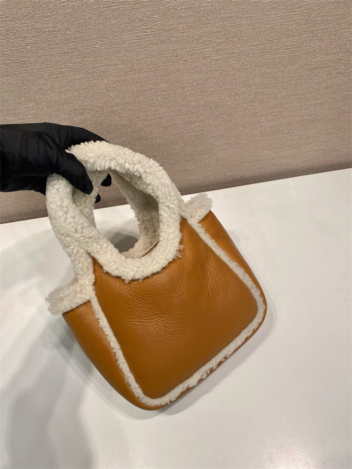 PRADA 프라다 미니 핸드백 1BA349 2024/신상