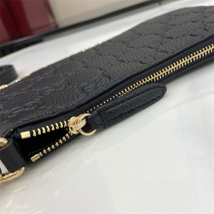 GUCCI 구찌 GG 엠블럼 미니 숄더백 815278 2024/신상 3COLOR