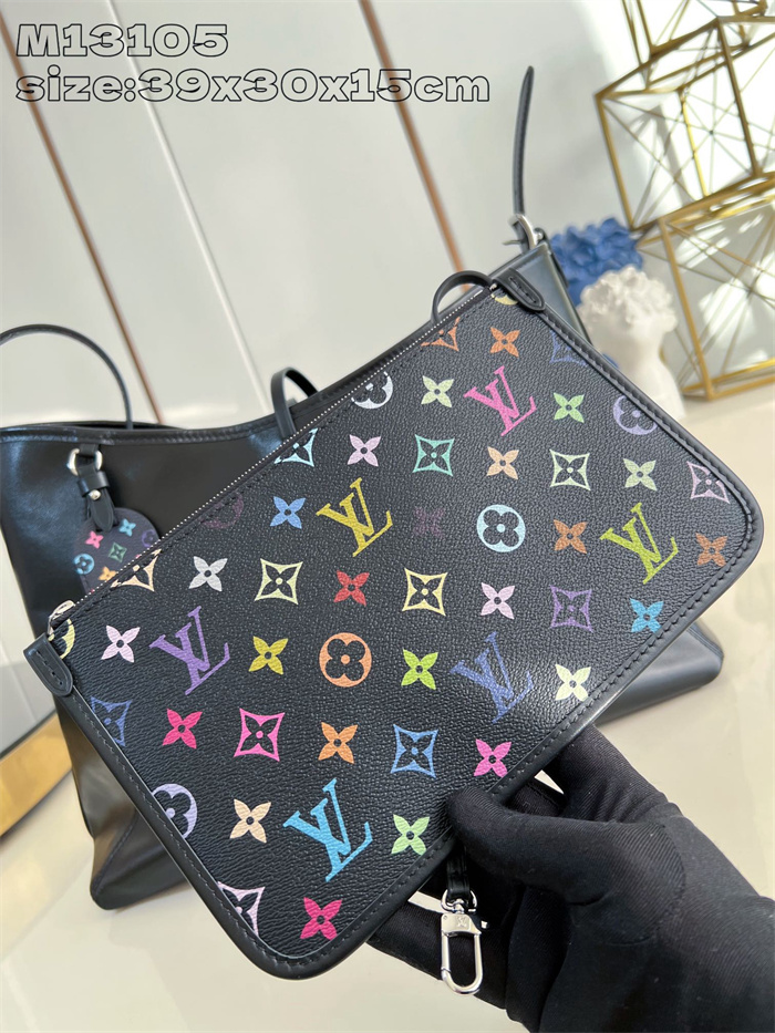 LOUIS VUITTON 루이비통 캐리올 다크 숄더백 MM M13105 2024/신상
