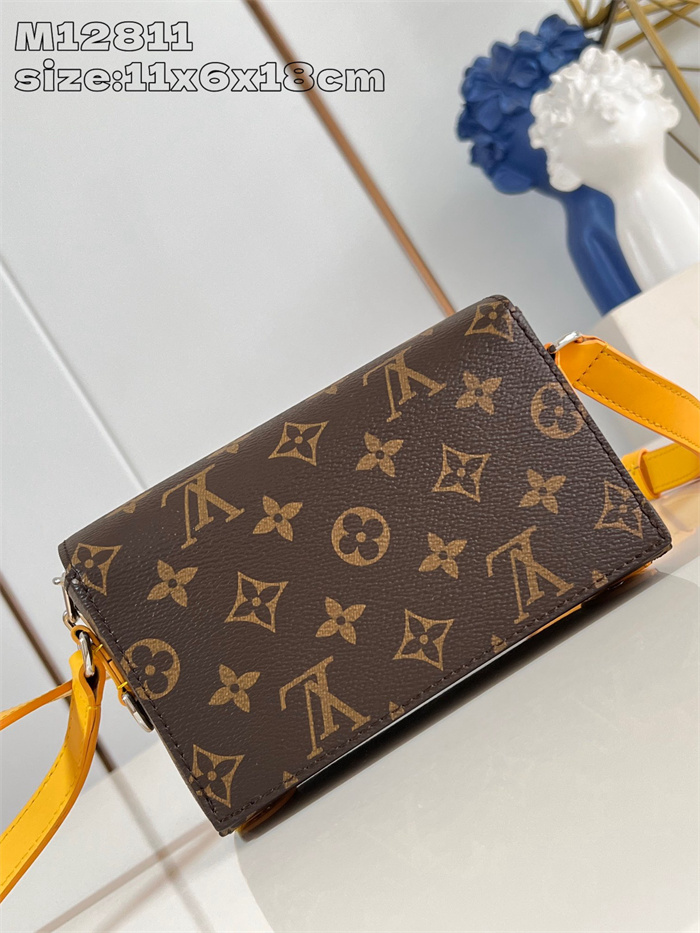 LOUIS VUITTON 루이비통 스티머 웨어러블 크로스백 M12811 2024/신상