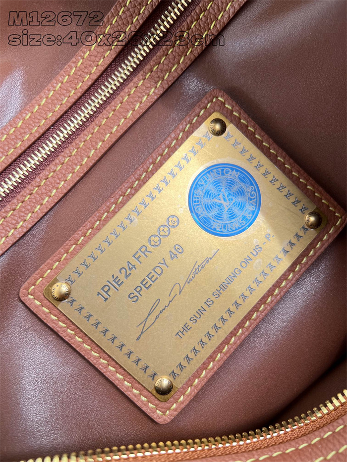 LOUIS VUITTON 루이비통 스피디 P9 반둘리에 40 M12672 2024/신상