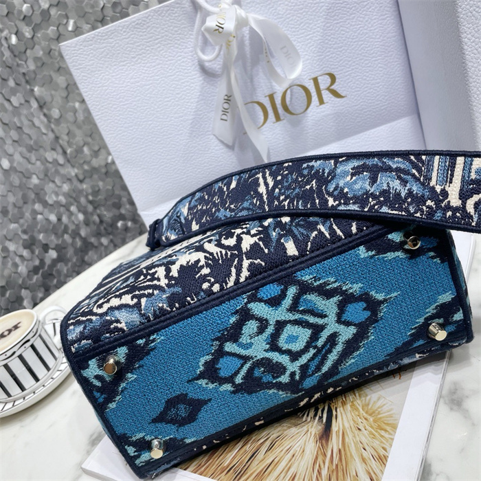 DIOR 디올 레이디 M0565 2024/신상