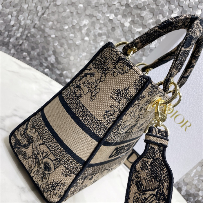 DIOR 디올 레이디 M0565 2024/신상