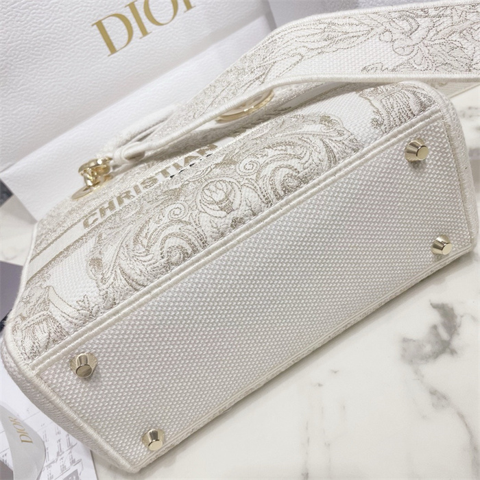 DIOR 디올 레이디 M0565 2024/신상