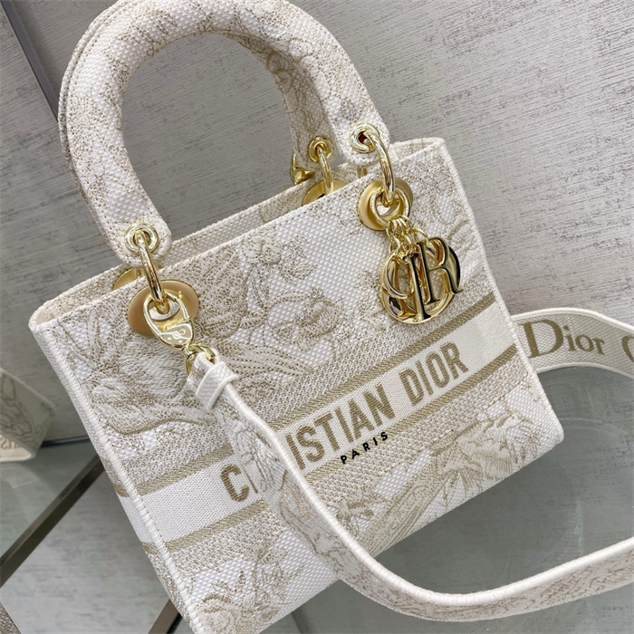 DIOR 디올 레이디 M0565 2024/신상