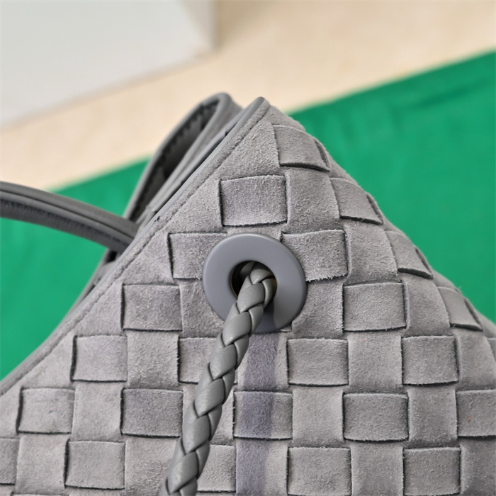 BOTTEGA VENETA 보테가베네타 안디아모 스몰 토트백 74631 2024/신상 4COLOR