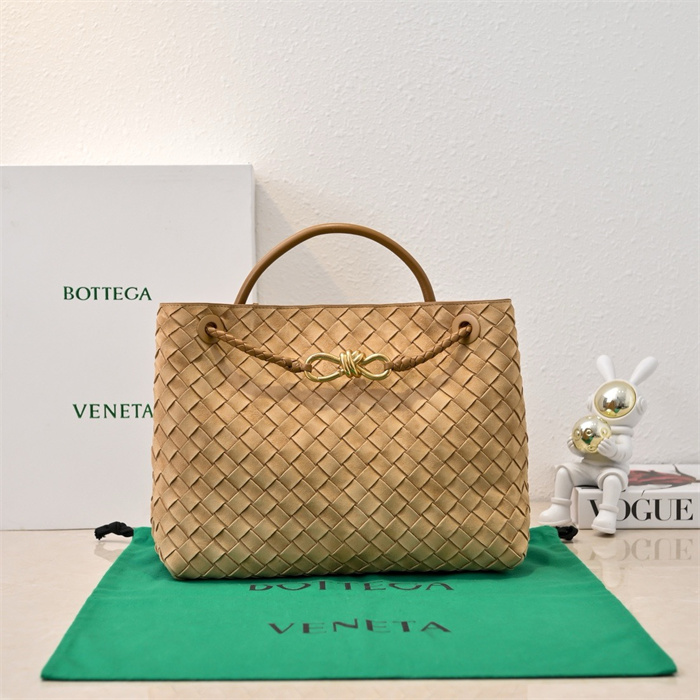 BOTTEGA VENETA 보테가베네타 안디아모 미디엄 토트백 84630 2024/신상 4COLOR