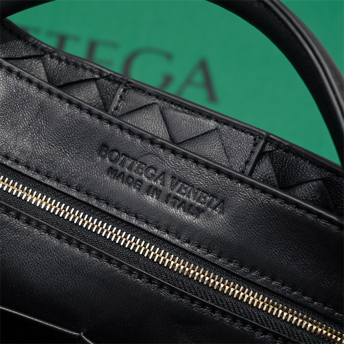 BOTTEGA VENETA 보테가베네타 안디아모 미디엄 토트백 60090 2024/신상 6COLOR