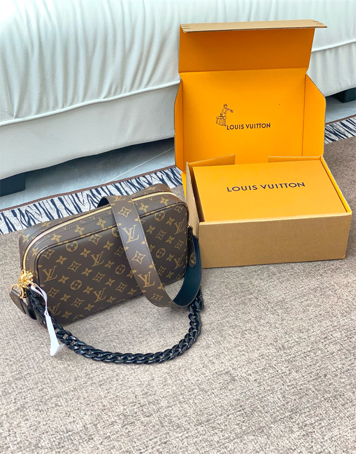 LOUIS VUITTON 루이비통 모노그램 크로스백 M47522 2024/신상