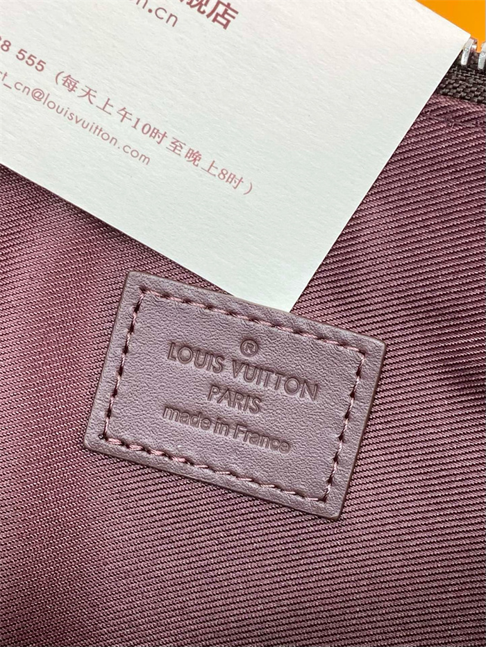 LOUIS VUITTON 루이비통 테이크오프 모카 클러치백 M11485 2024/신상
