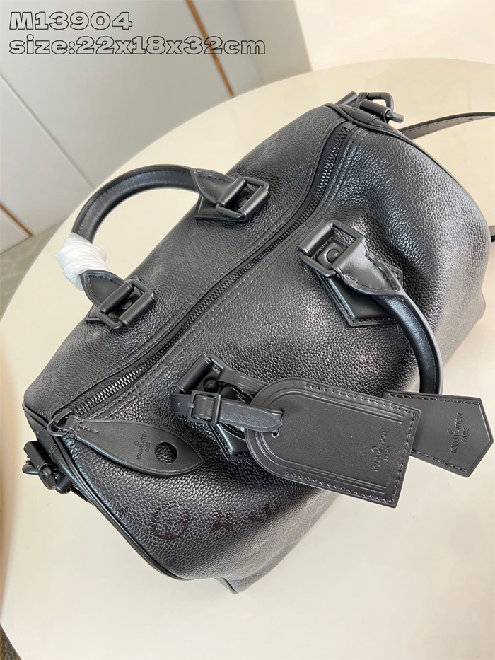 LOUIS VUITTON 루이비통 스피디 P9 반둘리에 30 M13904 2024/신상