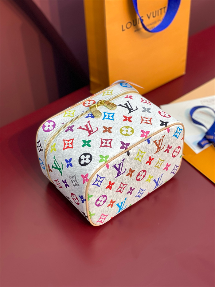 LOUIS VUITTON 루이비통 나이스 미니 파우치백 M13747 2024/신상