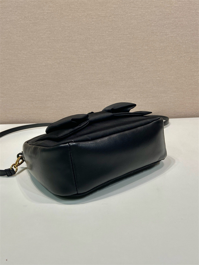 PRADA 프라다 리나일론 미니백 1BC241 2024/신상
