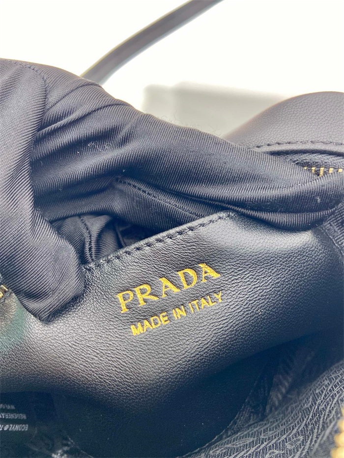 PRADA 프라다 리나일론 숄더백 1BC242 2024/신상