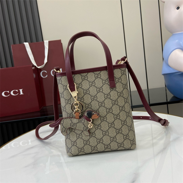 GUCCI 구찌 핸드폰백 831899 2024/신상 4COLOR
