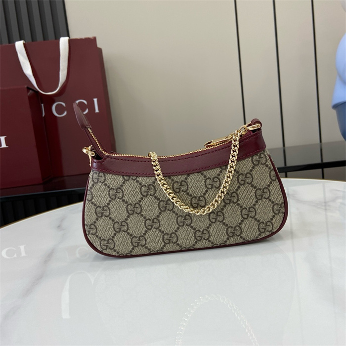 GUCCI 구찌 팬더 GG 디테일 미니백 818763 2024/신상