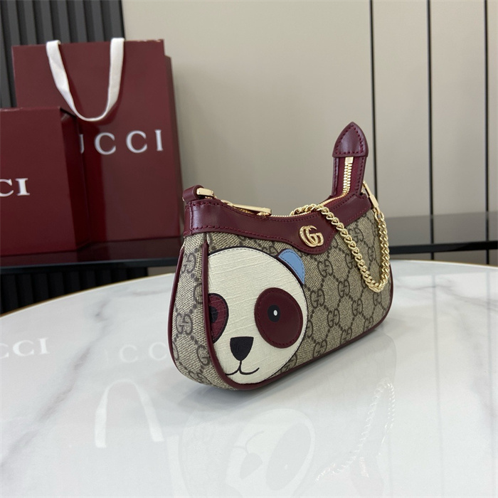 GUCCI 구찌 팬더 GG 디테일 미니백 818763 2024/신상