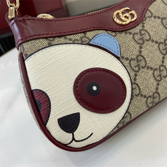 GUCCI 구찌 팬더 GG 디테일 미니백 818763 2024/신상