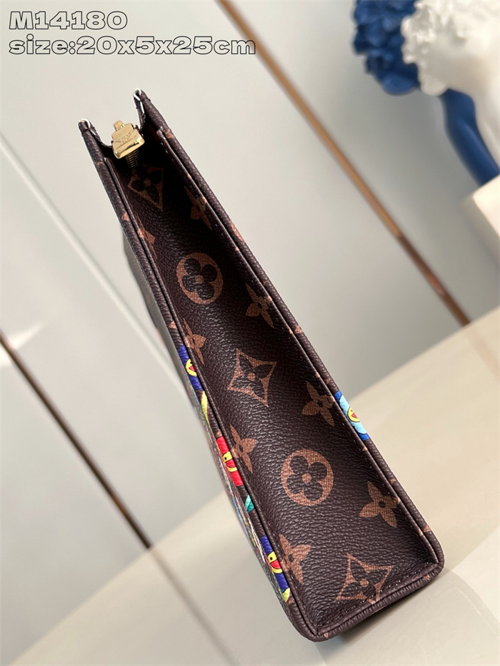 LOUIS VUITTON 루이비통 LV x TM 토일레트리 파우치 M14180 2025/신상