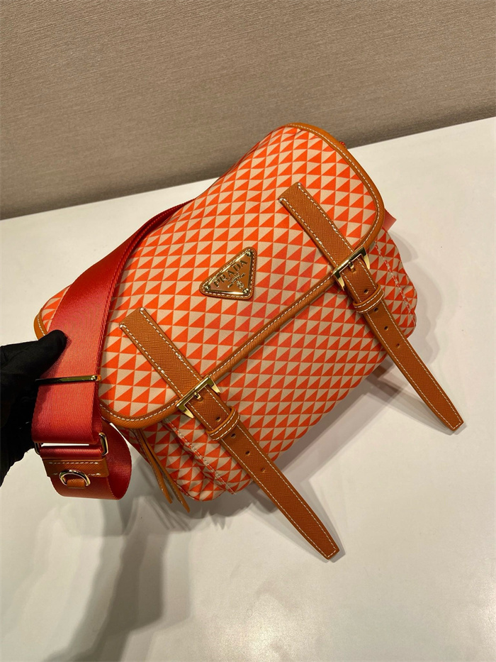 PRADA 프라다 삼각 로고 심볼 자수 리나일론 숄더백 1BD383 2025/신상 3COLOR