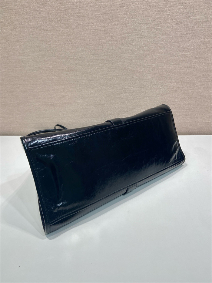 PRADA 프라다 가죽 토트백 1BG570 2025/신상 2COLOR