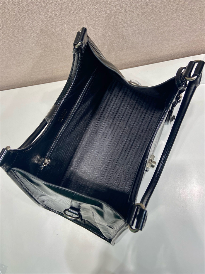 PRADA 프라다 가죽 토트백 1BG570 2025/신상 2COLOR