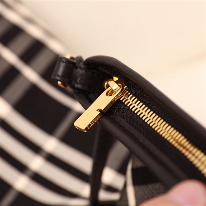 BURBERRY 버버리 호보백 B67915 2025/신상 2COLOR