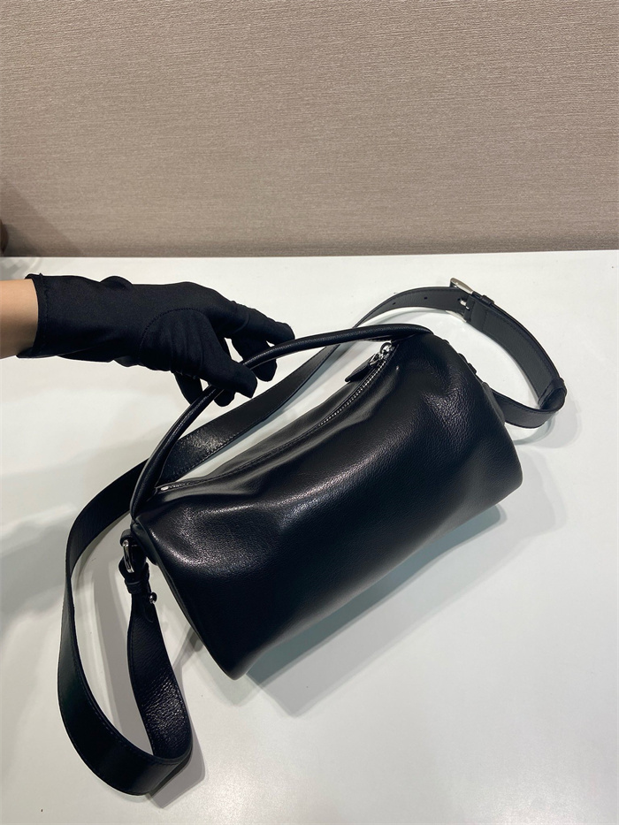 PRADA 프라다 나파 가죽 숄더백 2VH188