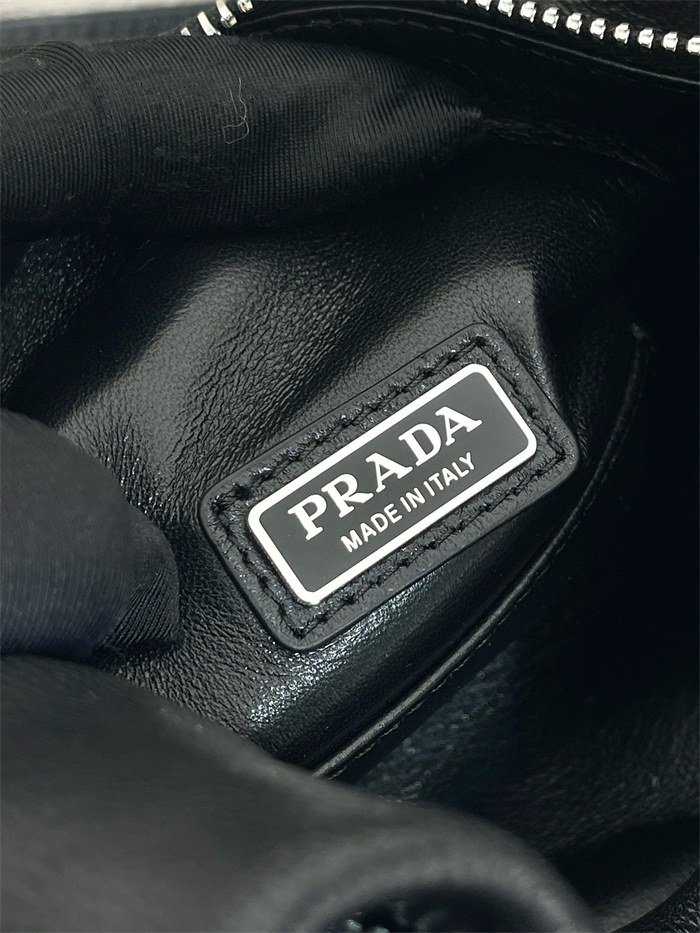 PRADA 프라다 나파 가죽 숄더백 2VH188