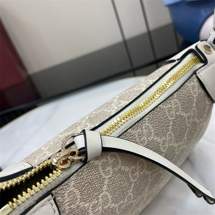 GUCCI 구찌 GG 엠블럼 스몰 숄더백 815218