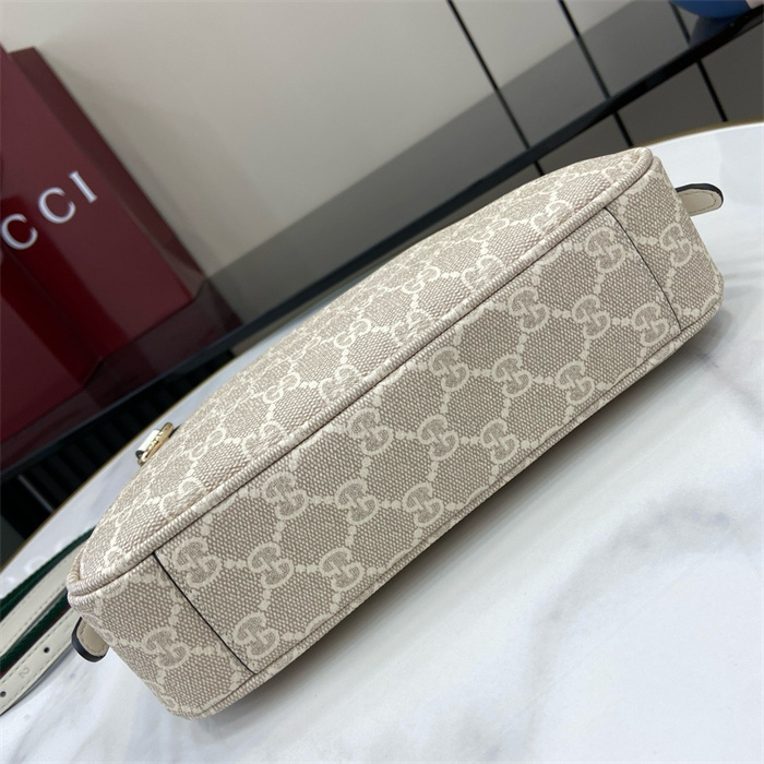 GUCCI 구찌 GG 엠블럼 스몰 숄더백 815218