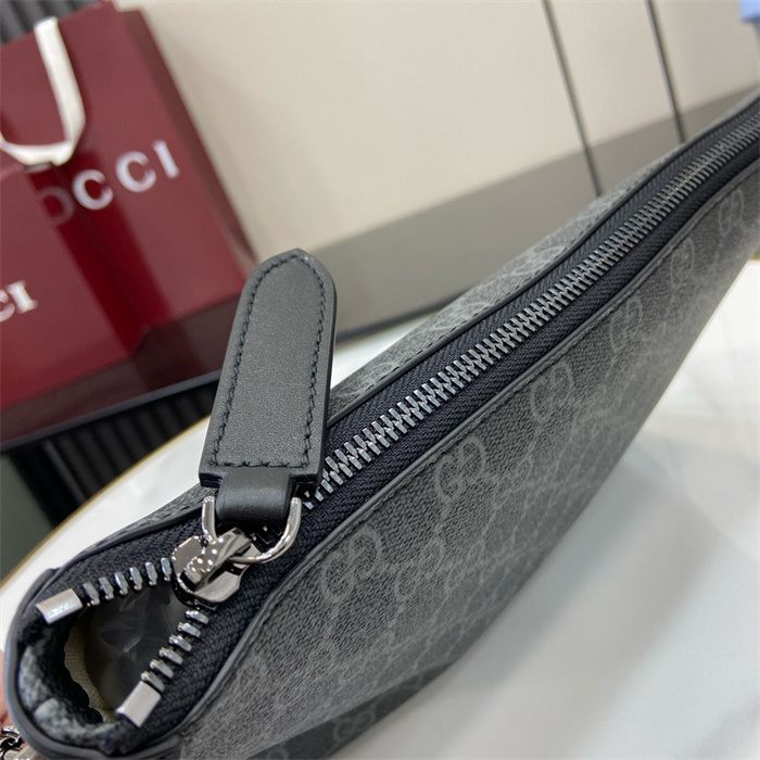 GUCCI 구찌 클러치백 GG 엠블럼 821156