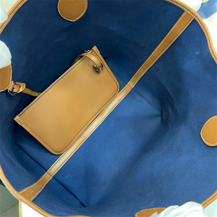 GUCCI 구찌 토티시마 미디엄 토트백 820481